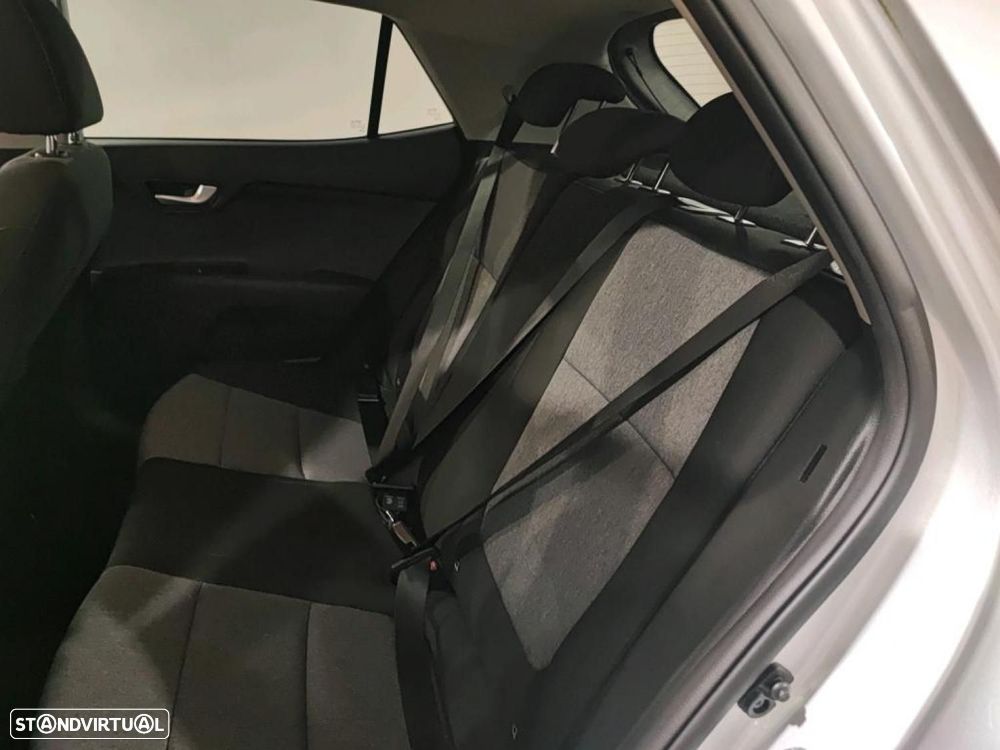 Kia Stonic 1.2 Dynamic - 10