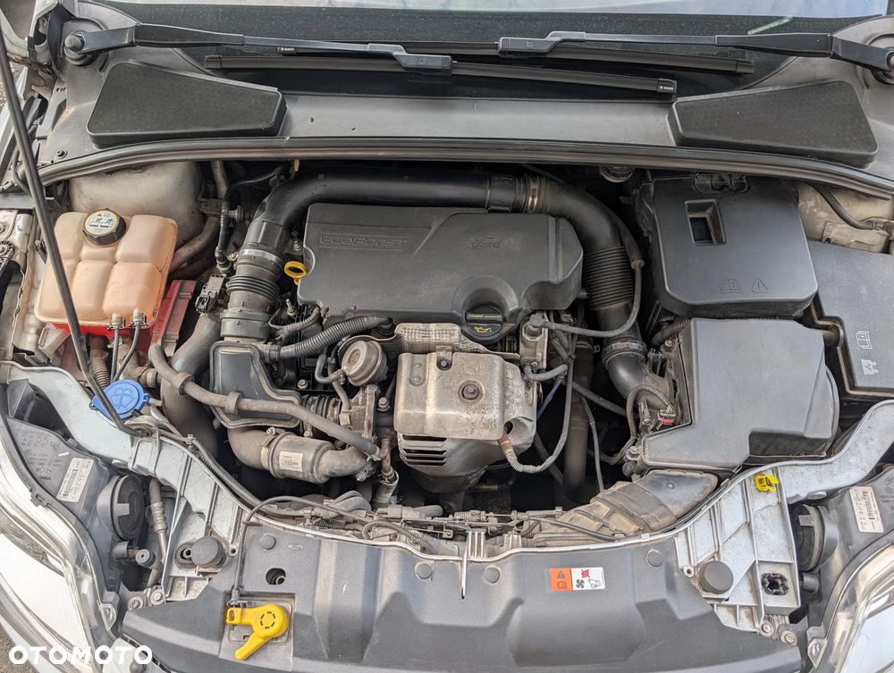 Ford Focus 1.0 EcoBoost Trend Sport - 17
