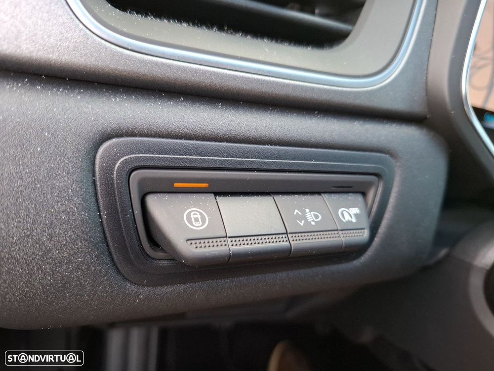 Renault Captur 1.0 TCe Techno - 20