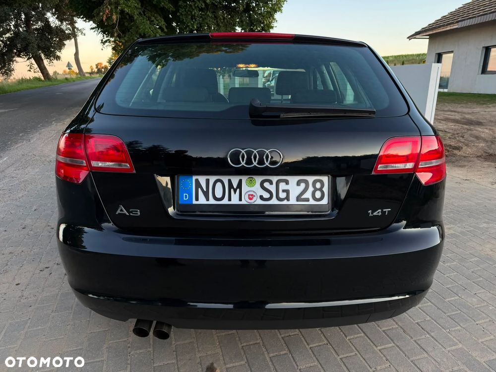 Audi A3 Sportback - 11