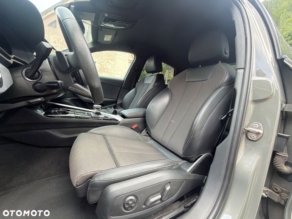 Audi A4 Limousine - 13