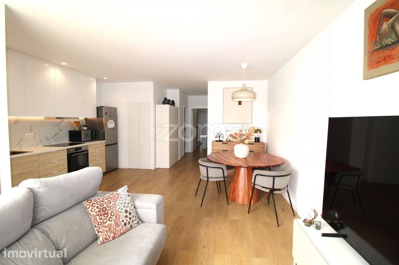Apartamento T2 renovado - Grande imagem: 5/18
