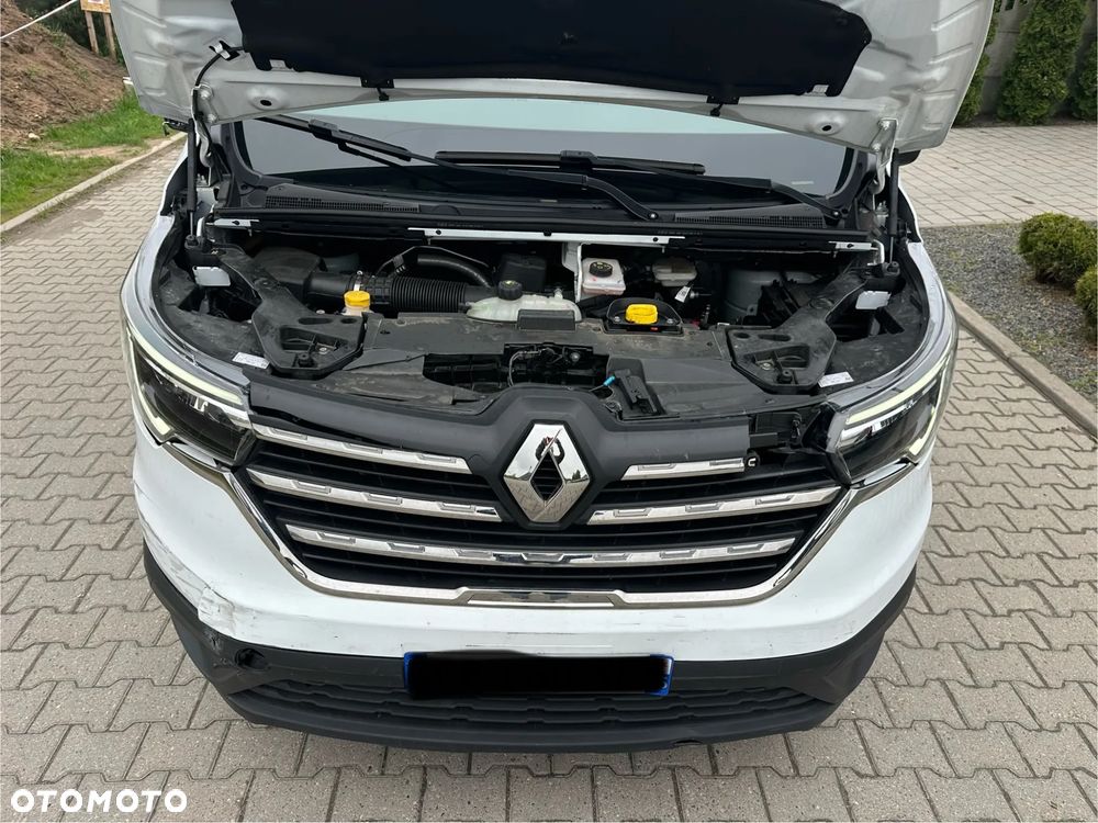 Renault Trafic - 10