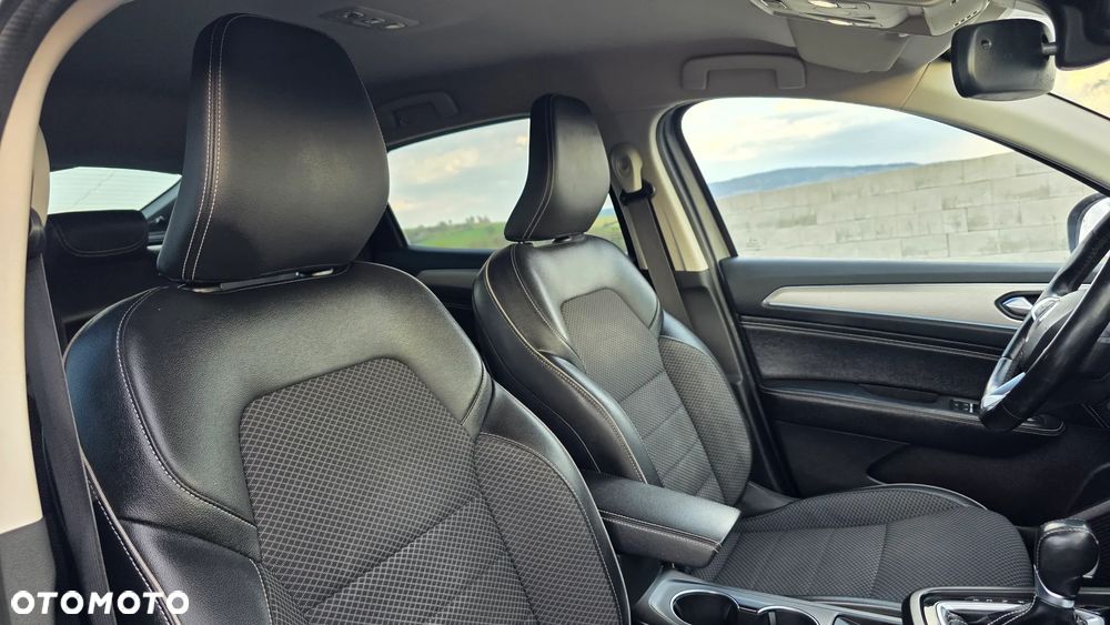 Renault Arkana E-TECH 145 INTENS - 11