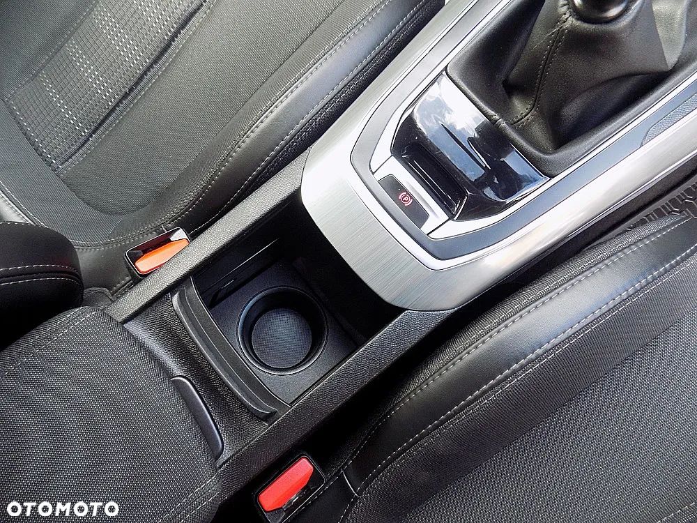 Peugeot 308 BlueHDi 130 Stop & Start Allure - 15