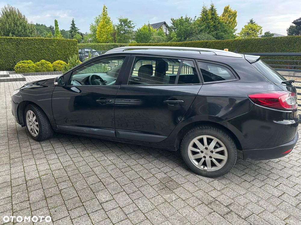 Renault Megane 1.6 16V 110 Dynamique - 3