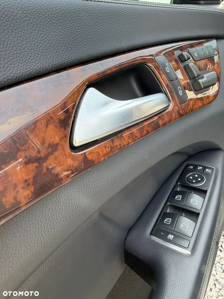 Mercedes-Benz CLS 350 7G-TRONIC - 27