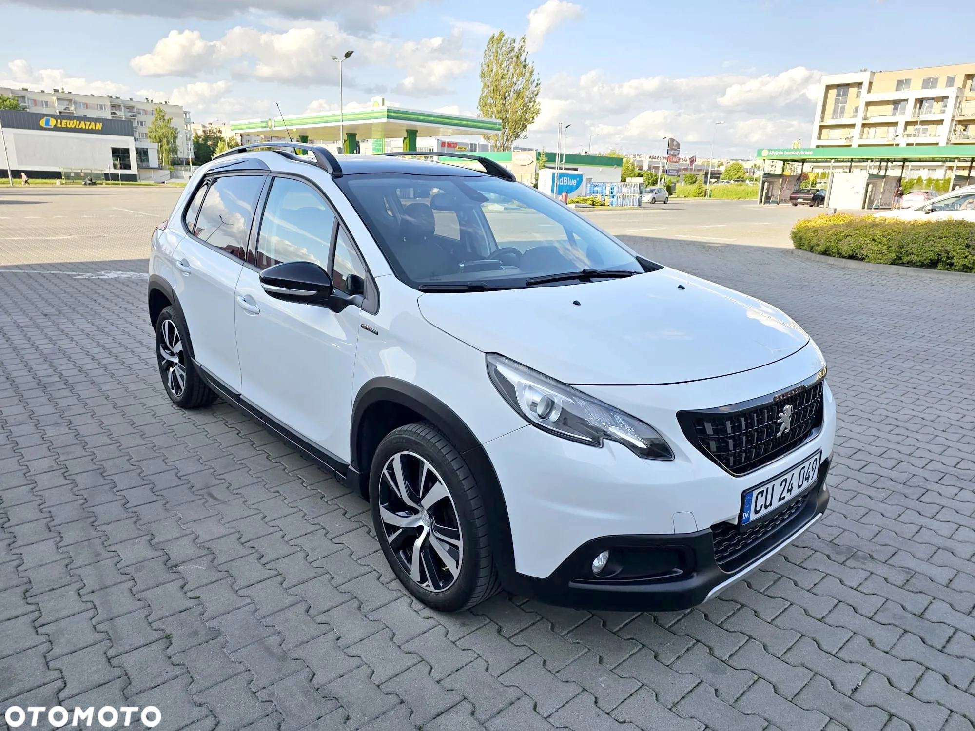 Peugeot 2008 BlueHDi FAP 120 STOP & START GT-Line Edition - 4