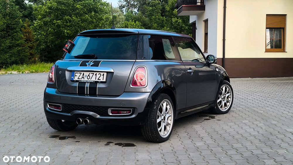 MINI ONE - 3