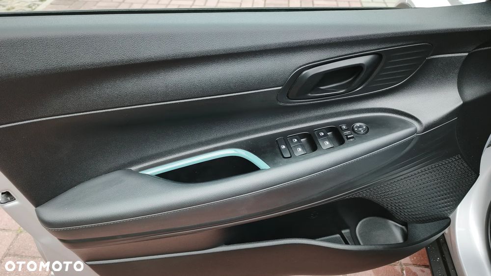 Hyundai Bayon 1.0 T-GDI 48V-Hybrid DCT Prime - 16