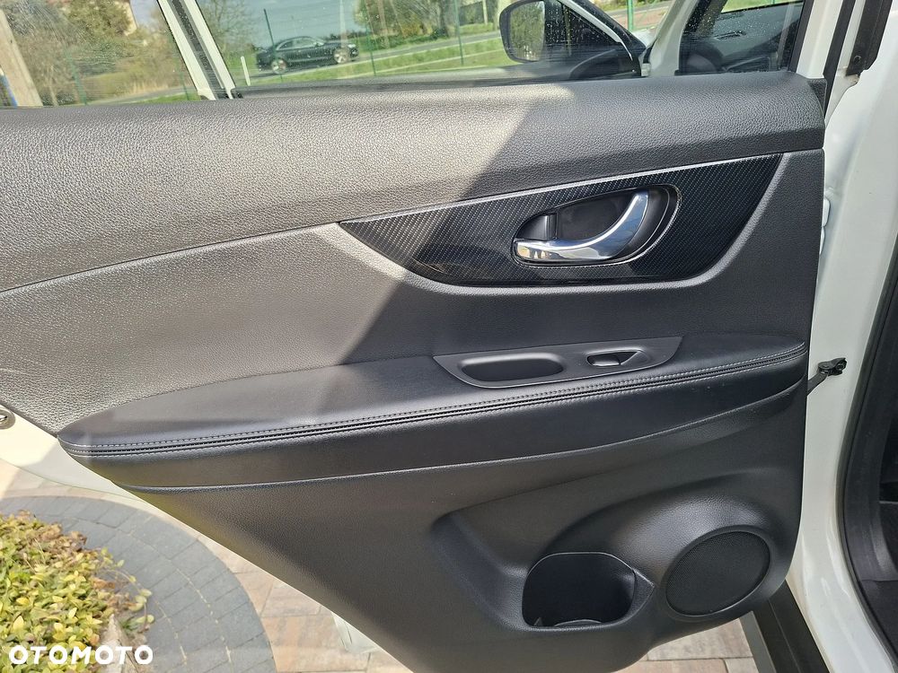 Nissan X-Trail 1.6 DIG-T Tekna - 14