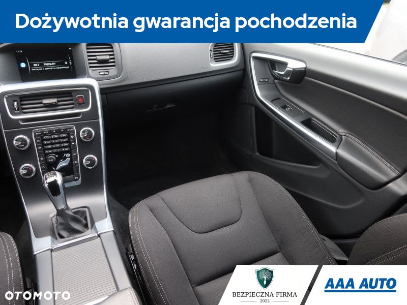 Volvo V60 - 9