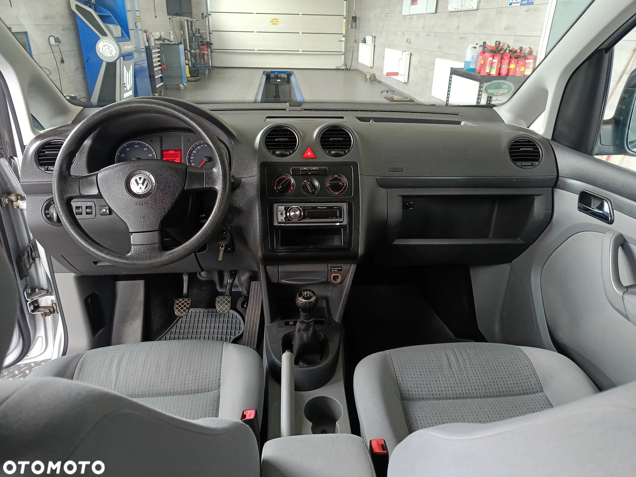 Volkswagen Caddy 2.0 EcoFuel Comfortline - 11