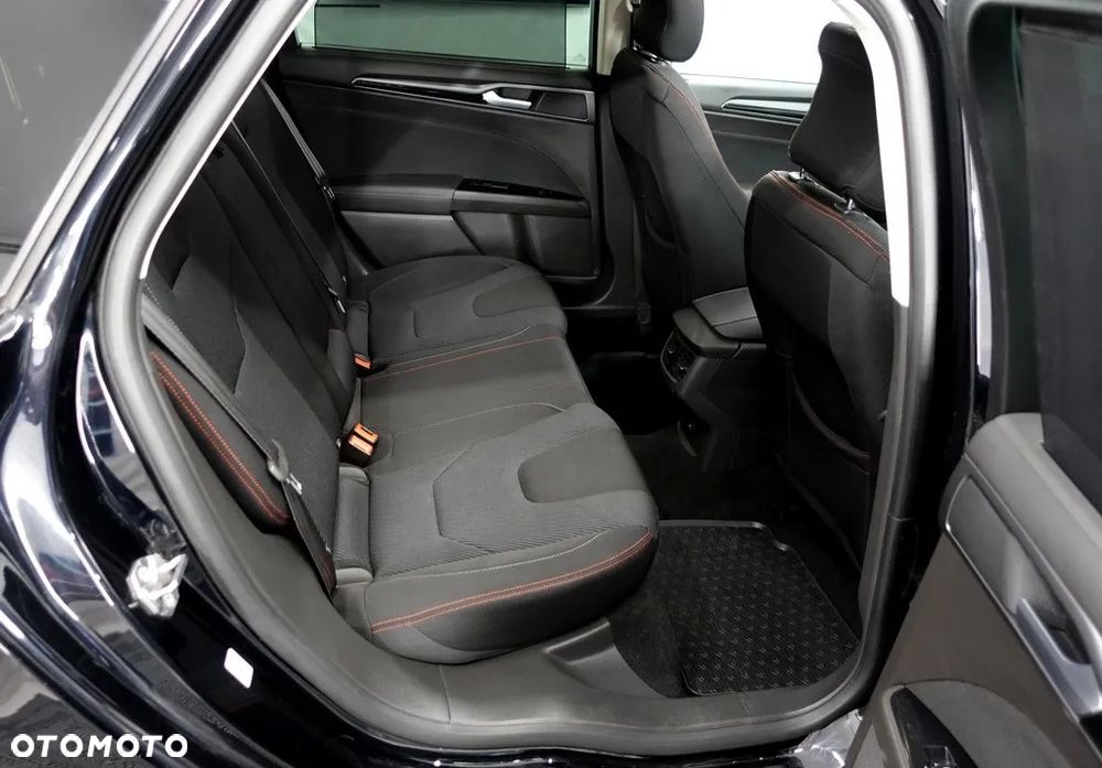 Ford Mondeo 2.0 TDCi ST-Line - 9