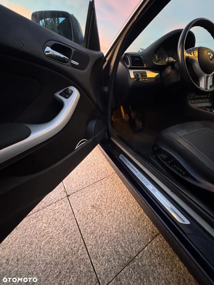 BMW Seria 3 330Ci - 21