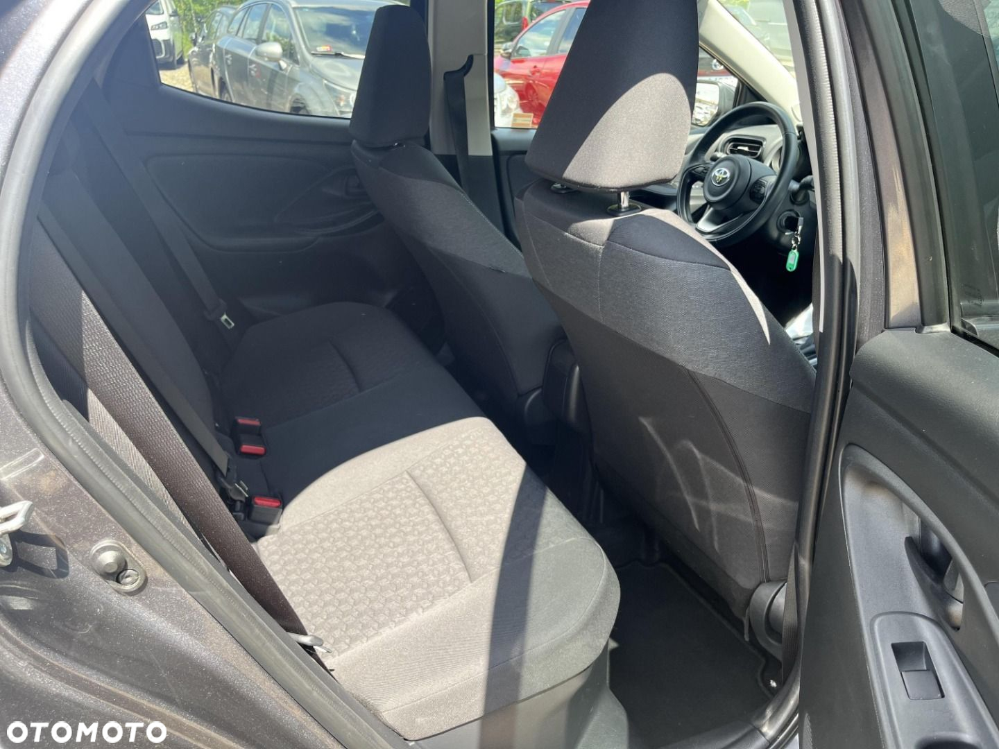 Toyota Yaris - 7