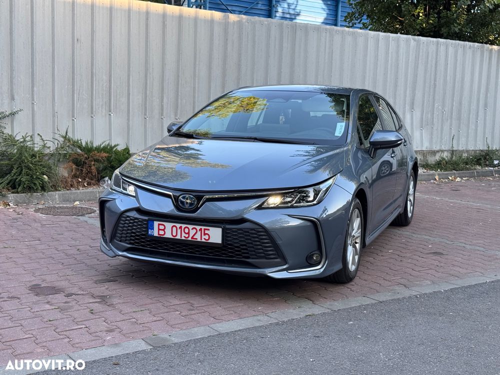 Toyota Corolla - 2