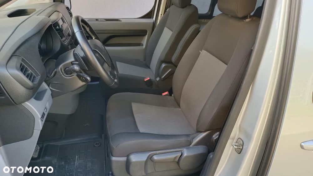 Peugeot Traveller L1 2.0 EAT6 Business - 14