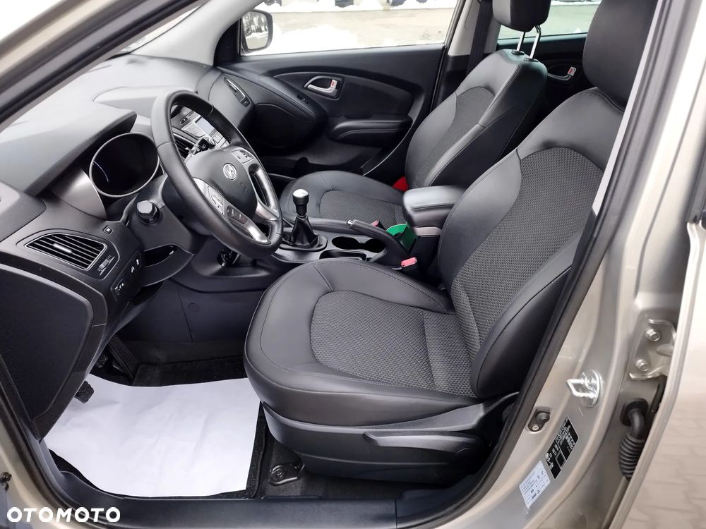 Hyundai ix35 2.0 2WD Style - 20