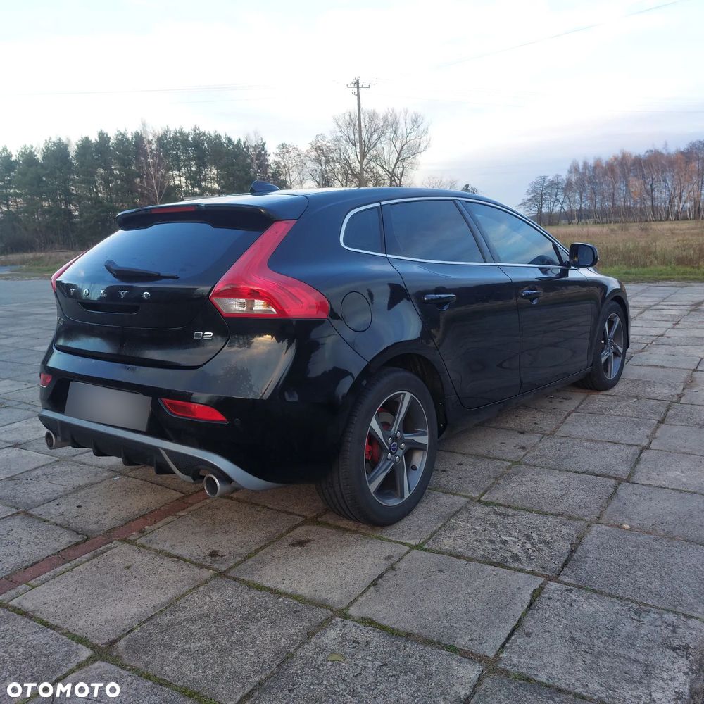 Volvo V40 D2 RDesign - 14
