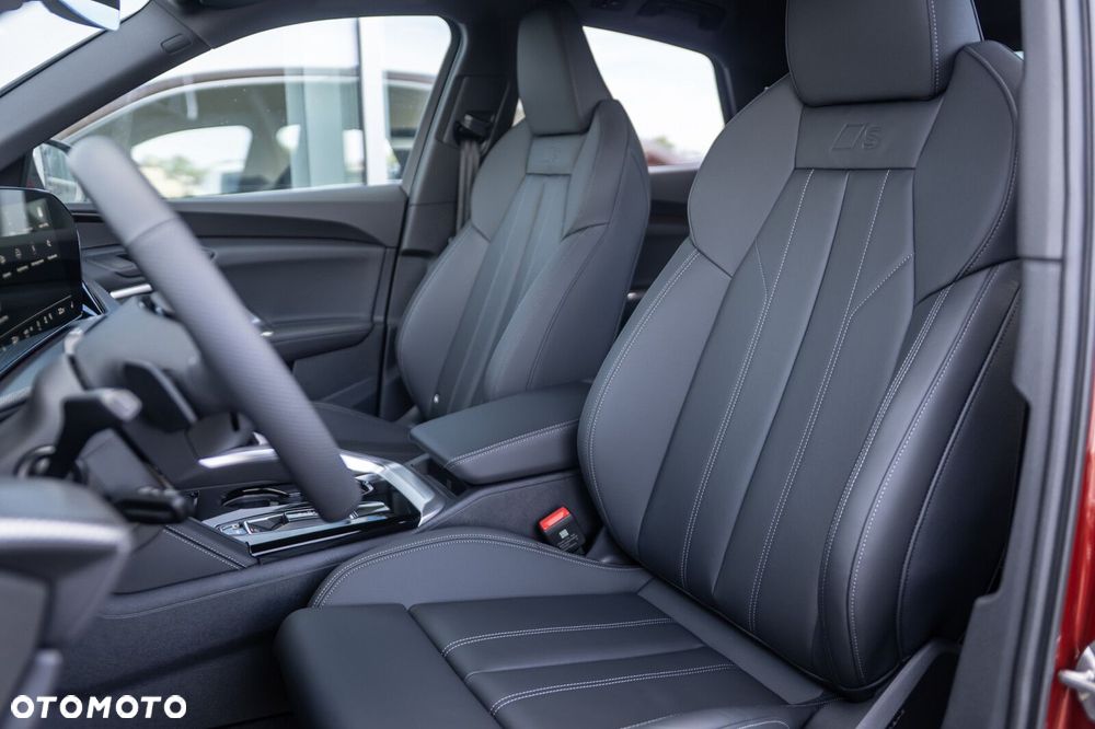 Audi Q5 Sportback - 12