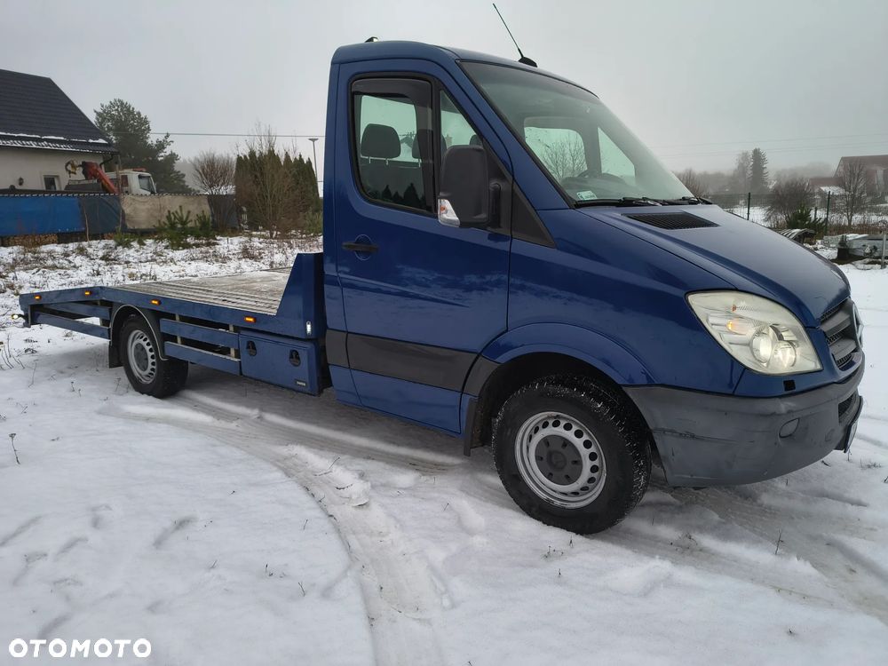 Mercedes-Benz Sprinter - 9