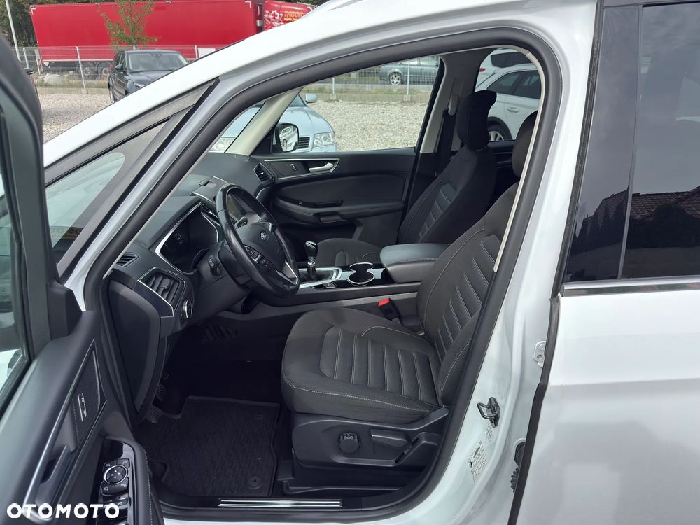 Ford Galaxy 2.0 EcoBlue S&S TITANIUM - 16