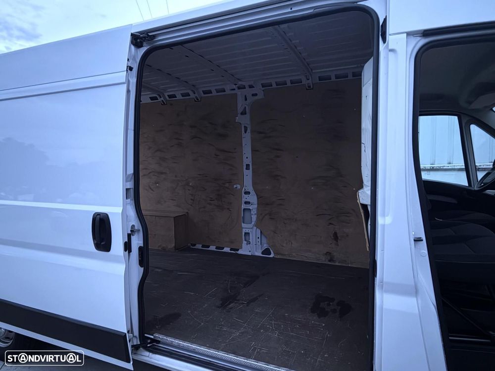 Peugeot Boxer 2.2 BlueHDi 165 CV S&S 333 Premium L3H2 - 7