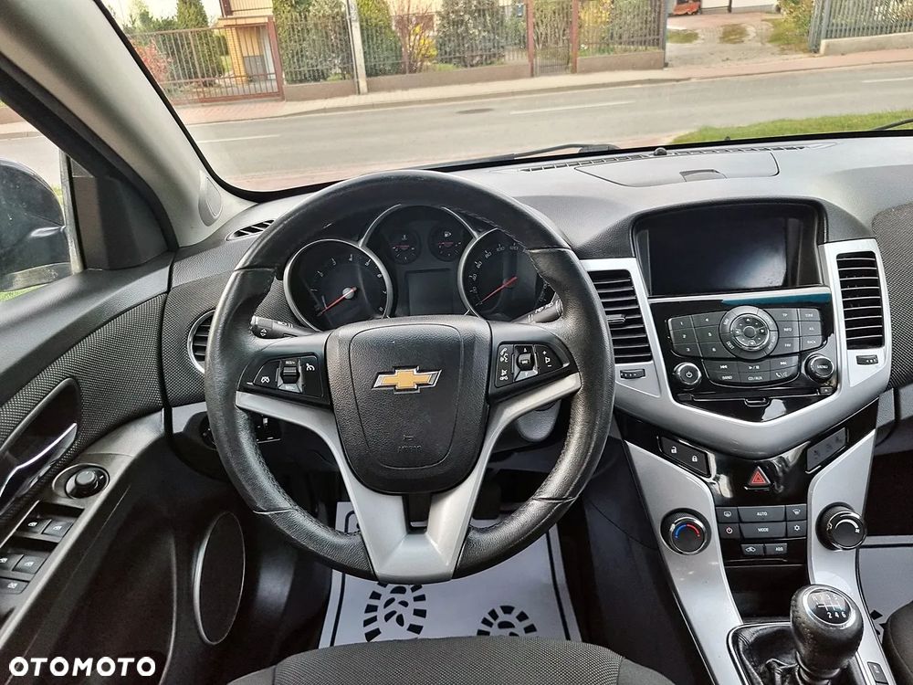 Chevrolet Cruze 1.4 T LT+ - 9