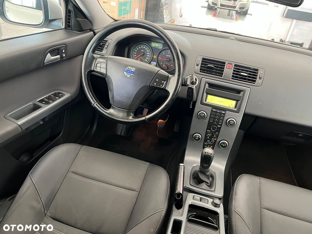 Volvo V50 1.6D DRIVe Kinetic Start-Stop - 21