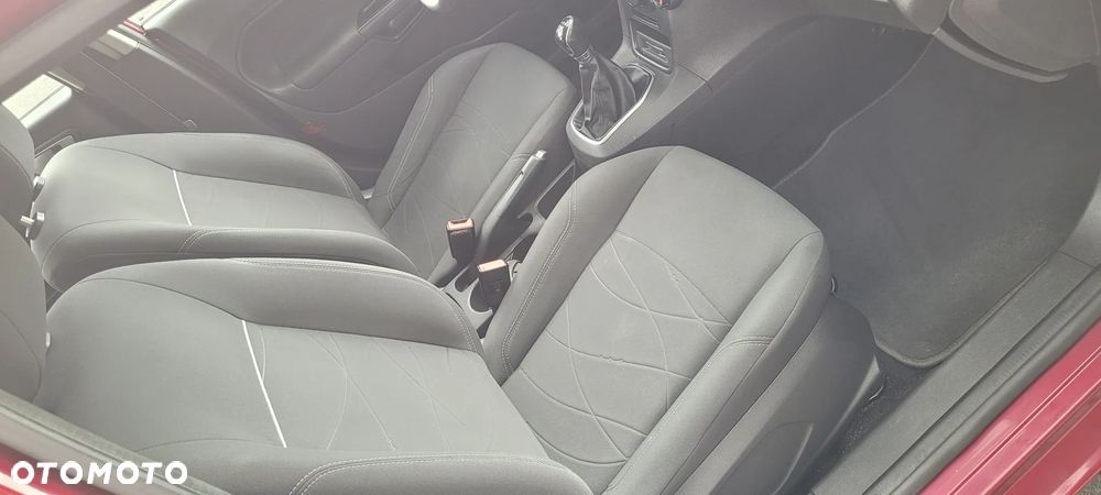 Ford Fiesta - 23
