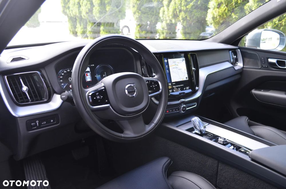 Volvo XC 60 T8 AWD Plug-In Hybrid Inscription - 13