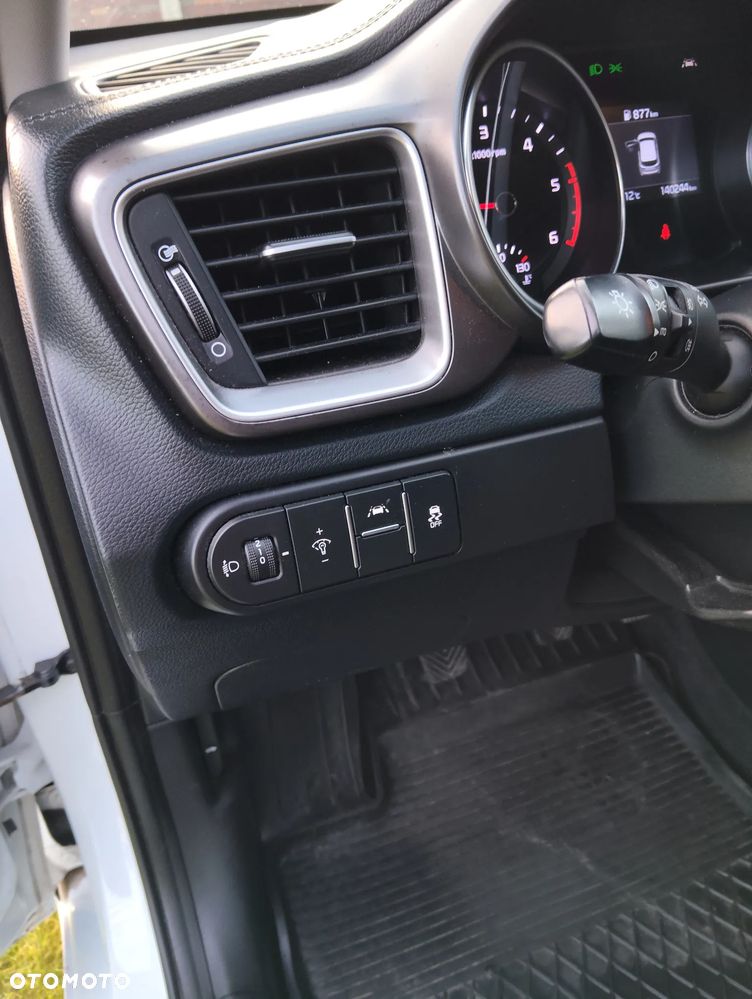 Kia Ceed - 20