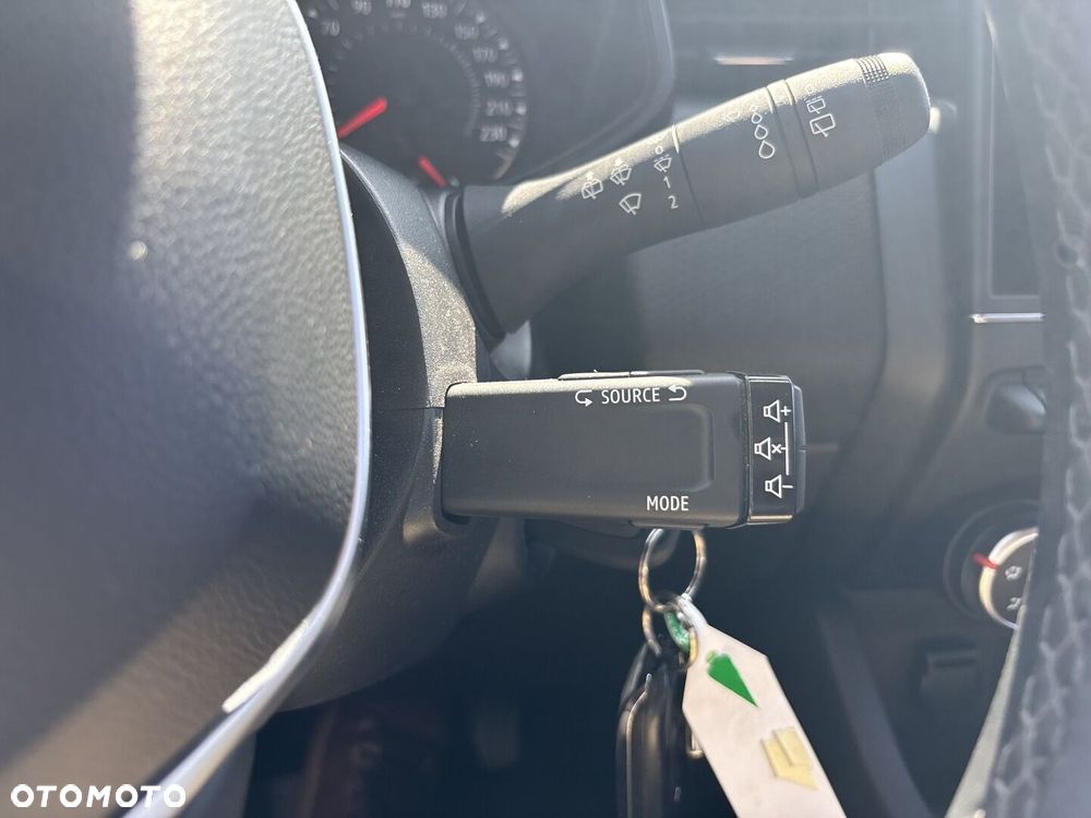 Renault Clio - 26