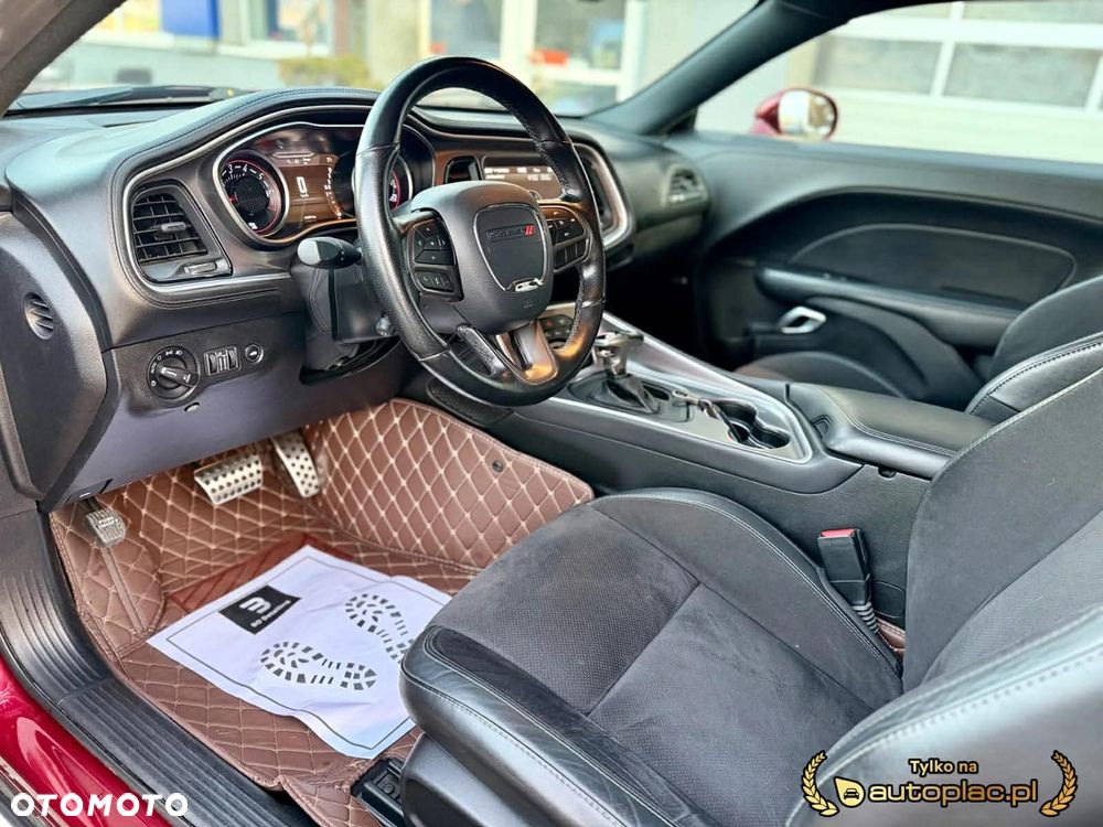 Dodge Challenger 3.6 GT AWD - 13