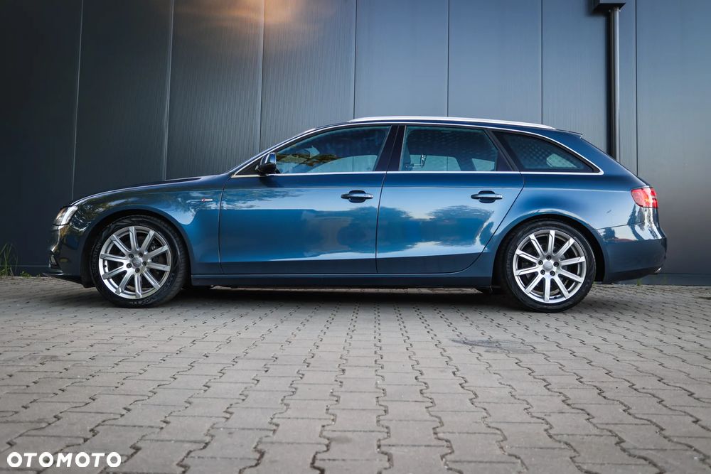 Audi A4 Avant 2.0 TDI DPF clean diesel quattro S tronic S line Sportpaket - 9