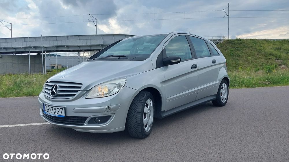 Mercedes-Benz Klasa B 180 CDI Autotronic - 2