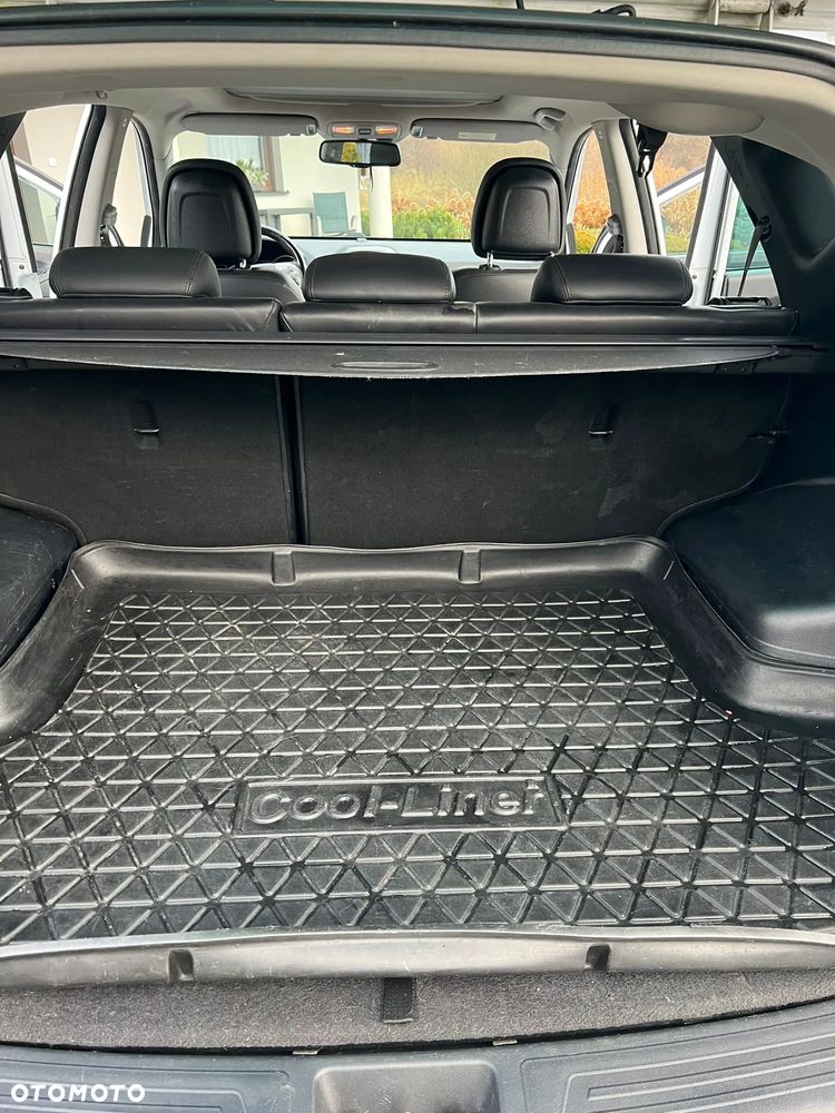 Hyundai ix35 2.0 CRDi 4WD Automatik Premium - 20