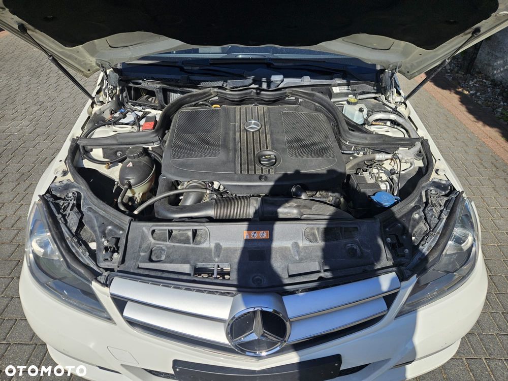 Mercedes-Benz Klasa C 220 CDI Edition - 11