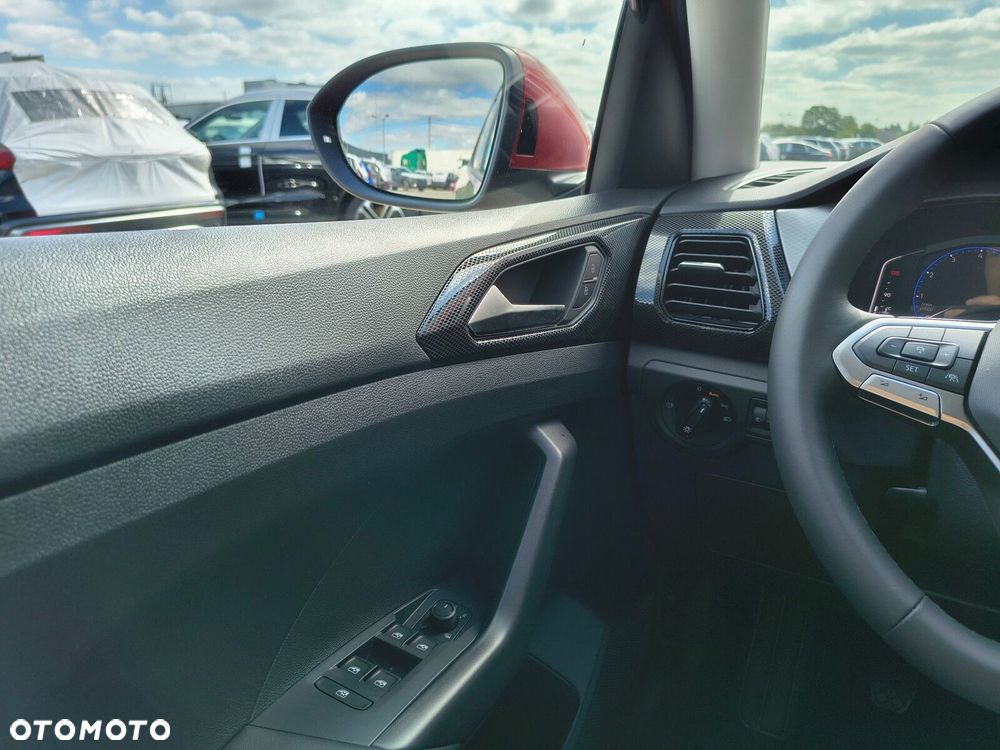 Volkswagen T-Cross 1.0 TSI Life Plus - 17