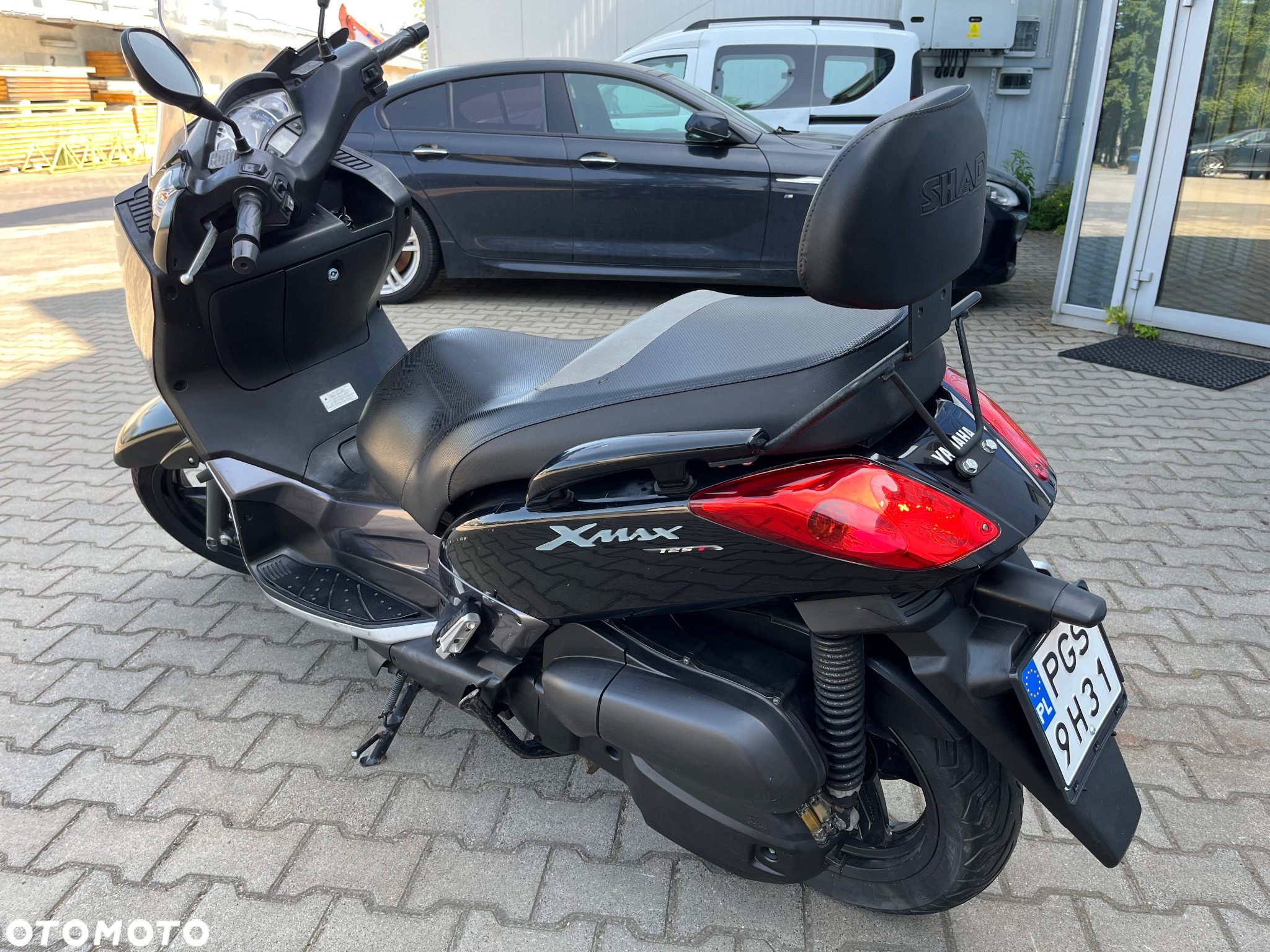 Yamaha X-max - 4