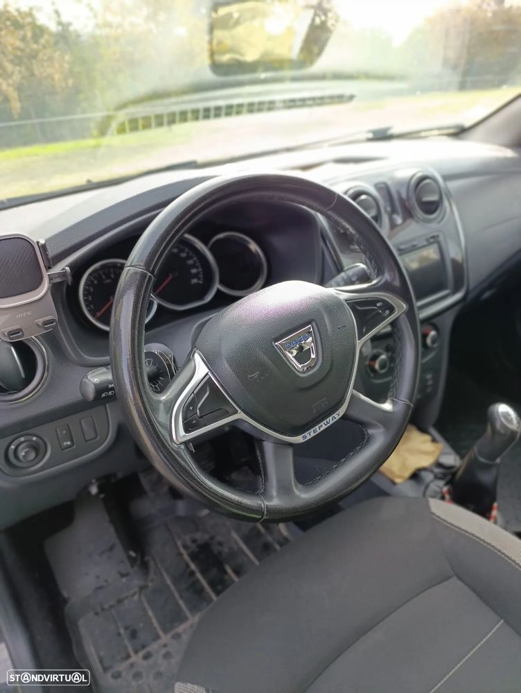 Dacia Logan MCV 1.5 Blue dCi Stepway - 10