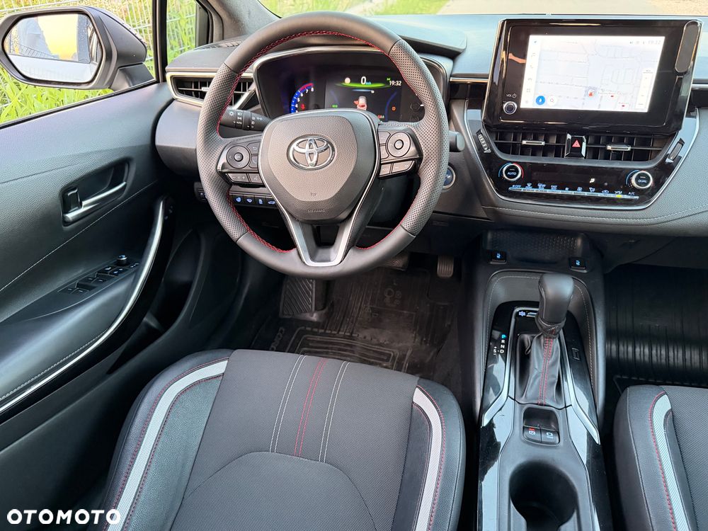Toyota Corolla 2.0 Hybrid GR Sport - 20