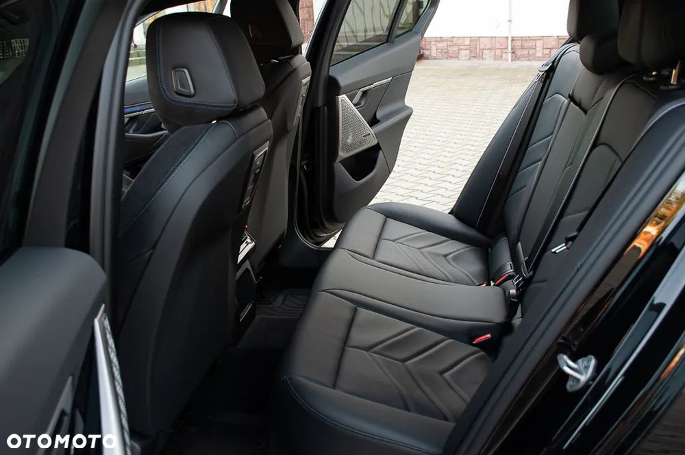 BMW Seria 5 520d mHEV - 19