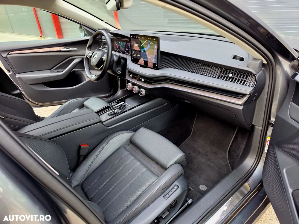 Skoda Superb 2.0 TDI DSG Active - 40