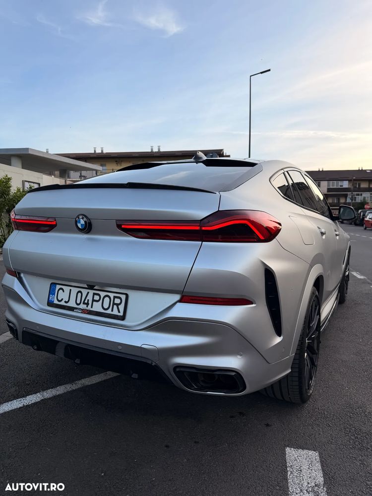 BMW X6 M M50i - 17