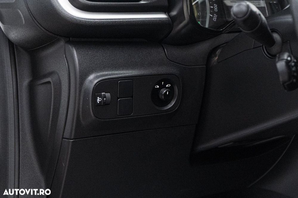 Citroën C3 1.2 PureTech S&S BVM5 Shine - 20