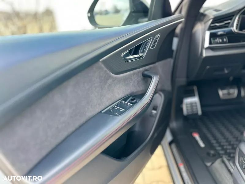 Audi RS Q8 RSQ8 4.0 TFSI quattro MHEV Tiptronic - 11