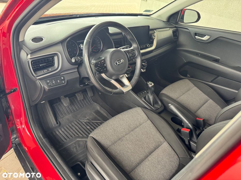 Kia Stonic 1.0 T-GDI MHEV M - 17