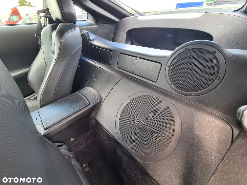 Nissan 350 Z - 29
